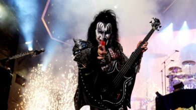Gene Simmons de KISS sufre accidente tras desmayarse al volante